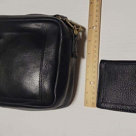 Madewell Transport Crossbody Bag and Madewell Post Wallet - Picture 11 of 16